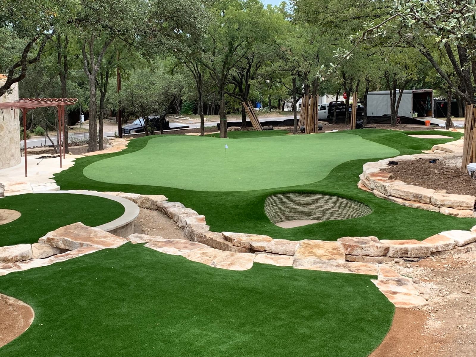 Chipping & Practice Greens